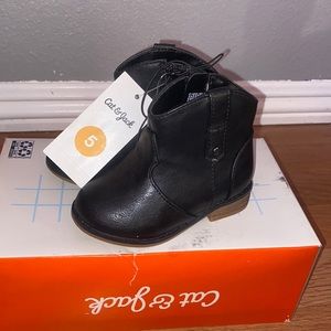 Brand new cat & jack boots